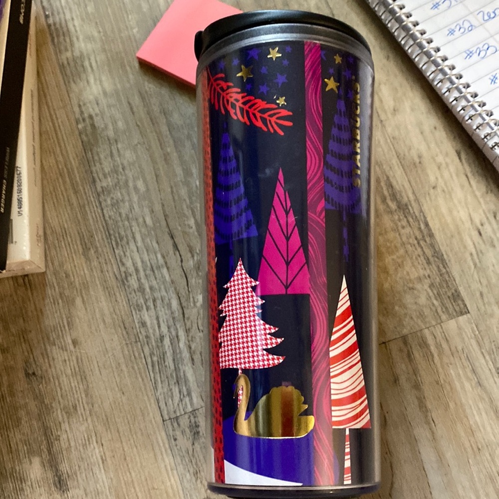 NWT 2017 Christmas Starbucks Tumbler